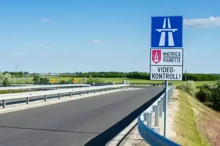Dálniční známka pro Českou republiku 2024.